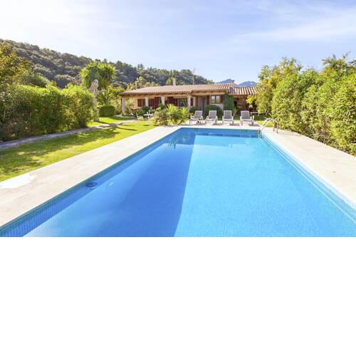 Villa in Pollenca Sleeps 4 includes Swimming pool and Air Con