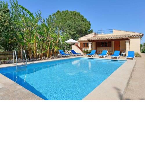 Villa in Pollenca Sleeps 6 includes Swimming pool Air Con and WiFi 3