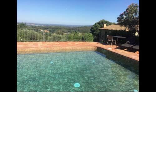 Villa in Porqueres Sleeps 2 includes Swimming pool and Air Con