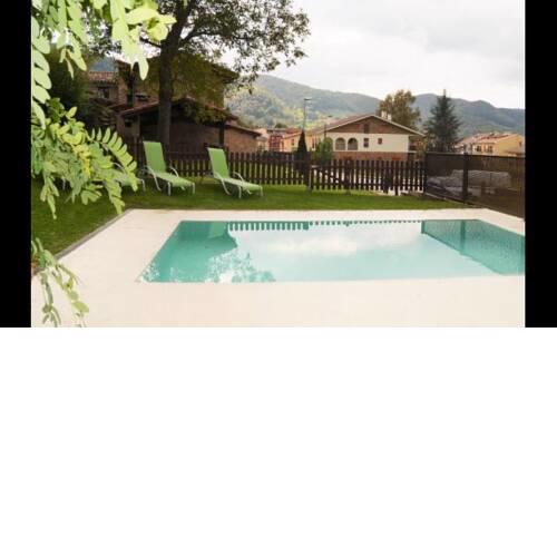 Villa in Sant Pau de Seguries Sleeps 8 with Pool