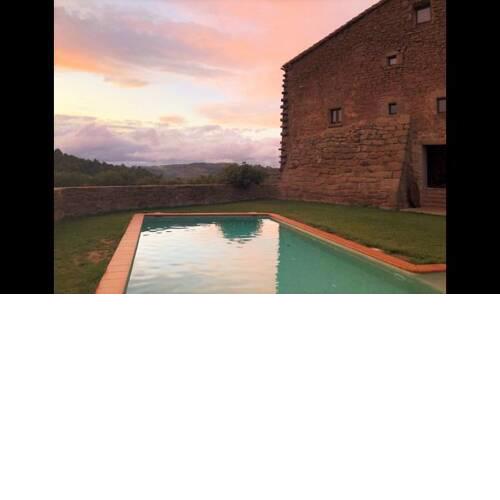 Villa in Solsona Sleeps 17 with Pool