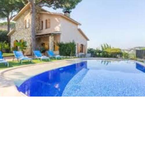 Villa Irene - Casa con piscina para 8 personas
