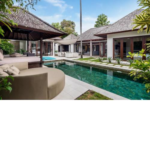 Villa Iris by BaliSuperHost
