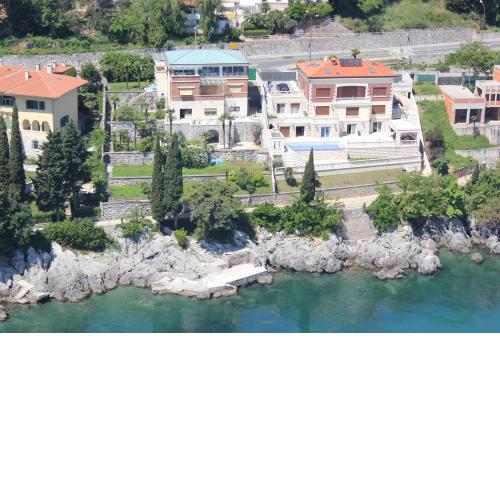 Villa Isabella - Luxury with style right next to the beach, private pool and sea view