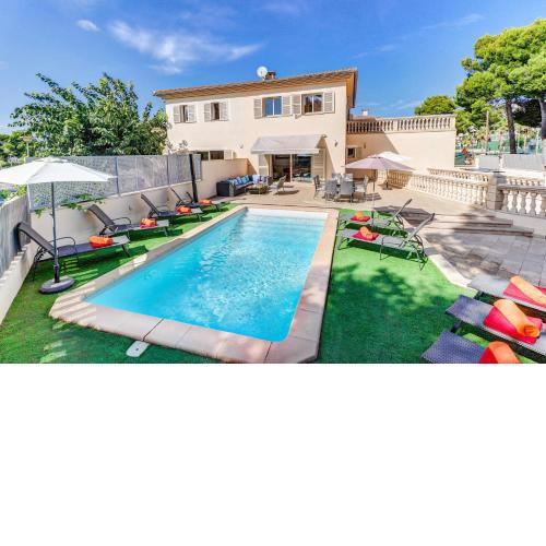 Villa Isabella by Villa Plus