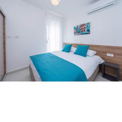 Villa Isola apartments
