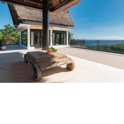 Villa Jempiring - Splendid 180° Ocean View Villa