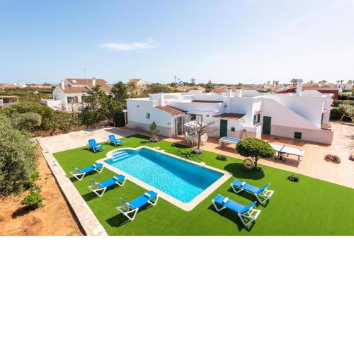 Villa Juanita Forcat by Villa Plus