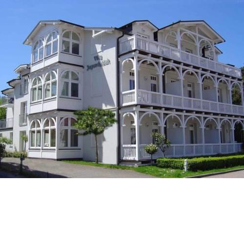 Villa Jugendglück by Rujana