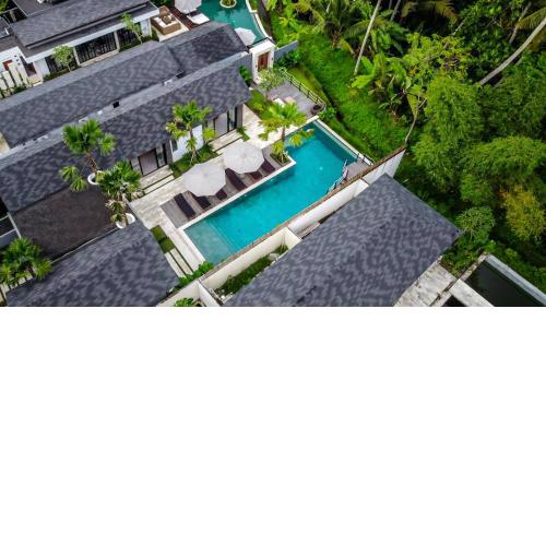 Villa Jump