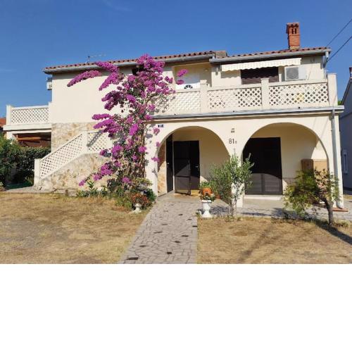 Villa Kadinela