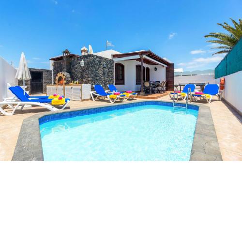 Villa Kaleon by Villa Plus