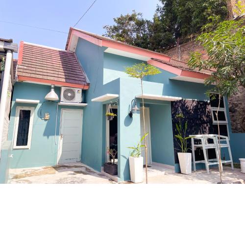 Villa Kamar Tamu Balirejo