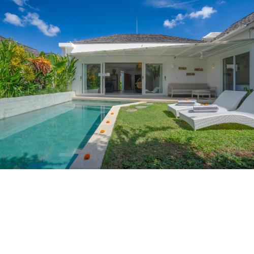 Villa Kamelia - Beautiful 3BR Private Villa with Pool in the Heart of Canggu