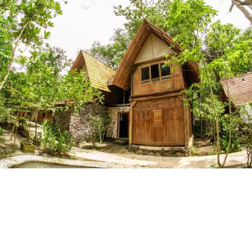 Villa Kampung Ayem Riverside