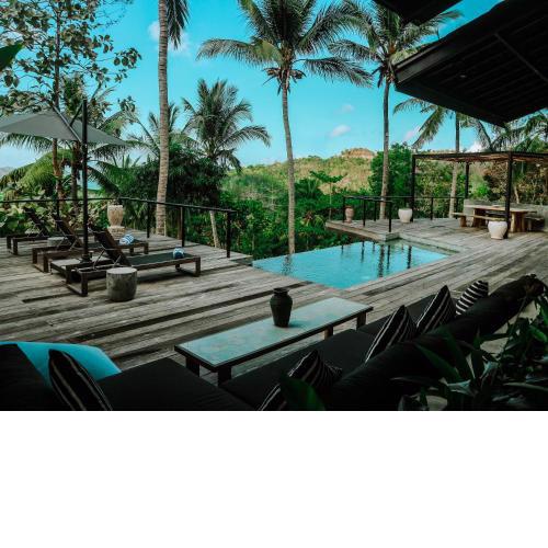 Villa Kanan, Luxury Seaview Pool Villa in the Jungle