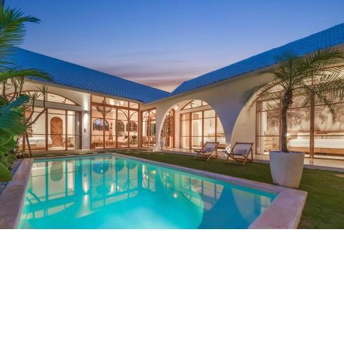 Villa Kanopi Luxurious 3BR Villa with Pool and Quick Beach Access
