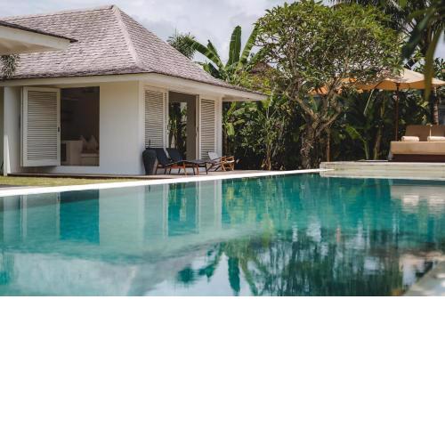 Villa KaRein, Paddy View Villa, 5mins to Seseh Beach