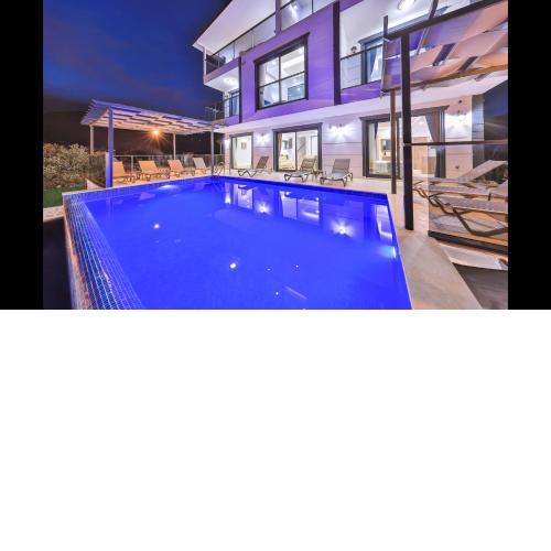 Villa Kas Bohem - Sleeps 12 - close to town and beach