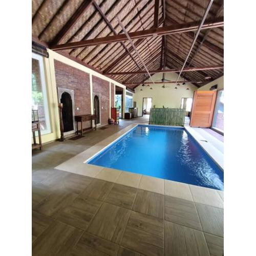 Villa King: Unique Villa With Indoor Swimming Pool