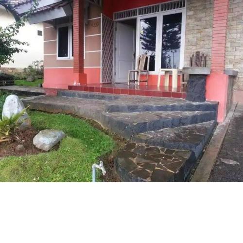 Villa Kota Bunga C - Puncak