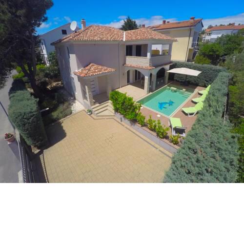 Villa KRK
