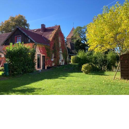 Villa Kunterbunt: Urgemütlich und fast perfekt