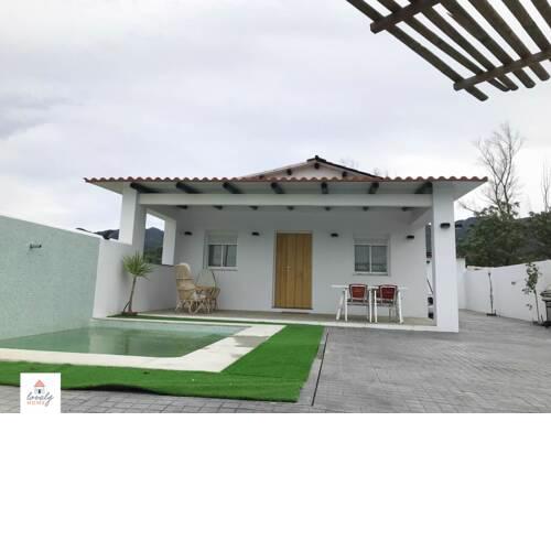 VILLA LA CASITA BLANCA