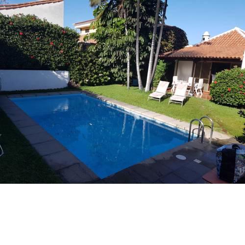 Villa La Habana heated pool