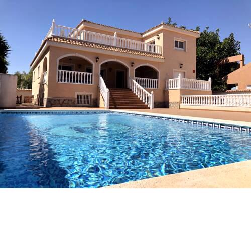 Villa La Zenia