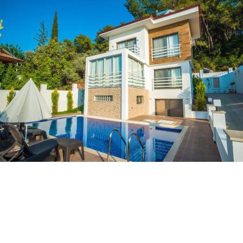 Villa Laila