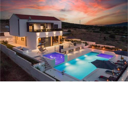 Villa Lara