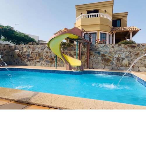 VILLA LAS CUEVAS