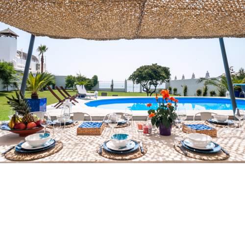 Villa Las Mimosas, Front Line Beach Villa