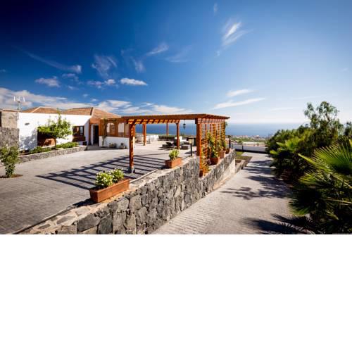 Villa Las Rosas, Los Menores