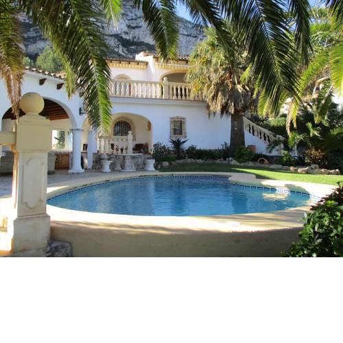 Villa Lau
