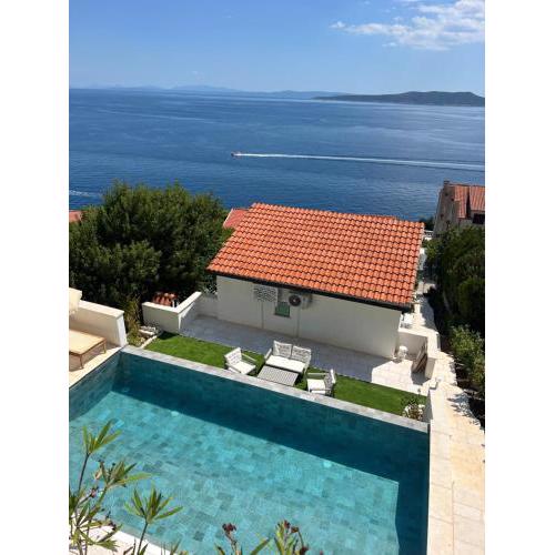 Villa Le View