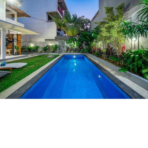 Villa Lebah - Tranquil Paradise of 3 bedroom Heart of Seminyak
