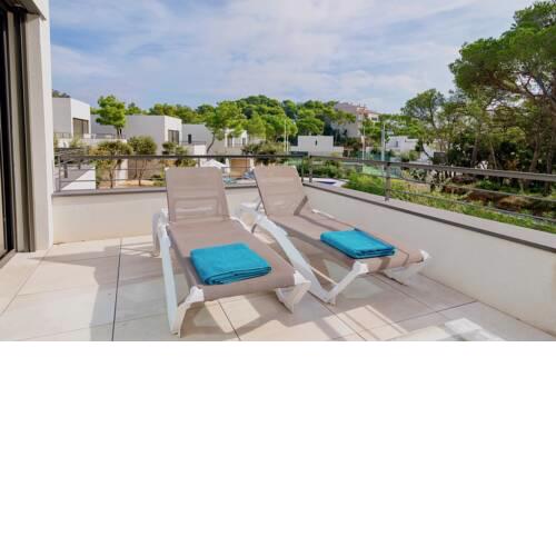 VILLA LLAFRANC