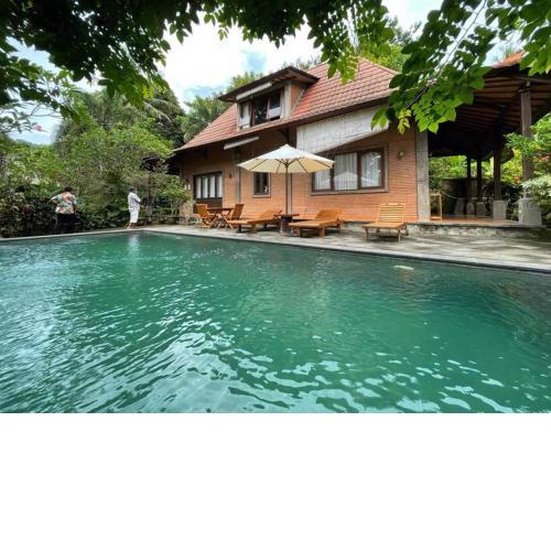 Villa Lombok Senggigi Kamila Forest By Villaloka