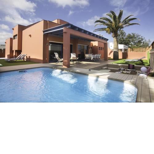 Villa Long Beach
