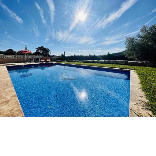 Villa loralil by costabravaway