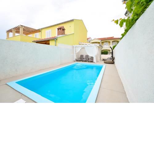 Villa Lorena