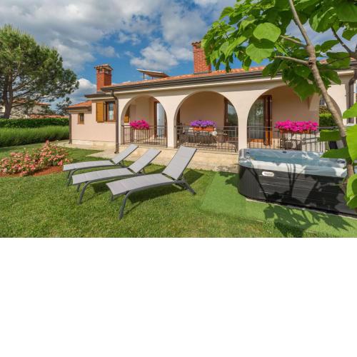 Villa Lori