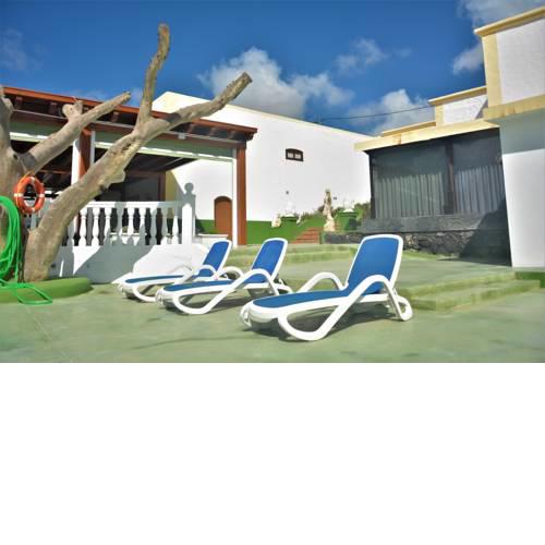 VILLA LOS MOLINOS