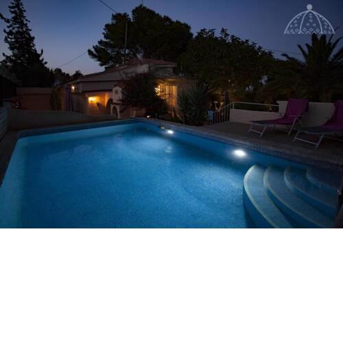 Villa Los Pinos