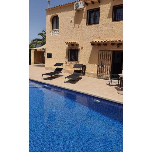 Villa Los Pinos