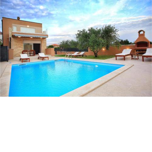 Villa Lt Nin