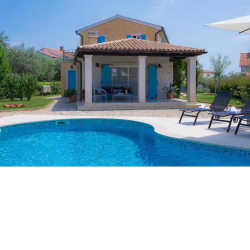 Villa Luka in Fazana only 600 meter from the beach