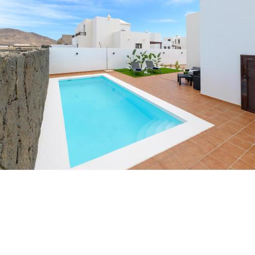 Villa LYRA